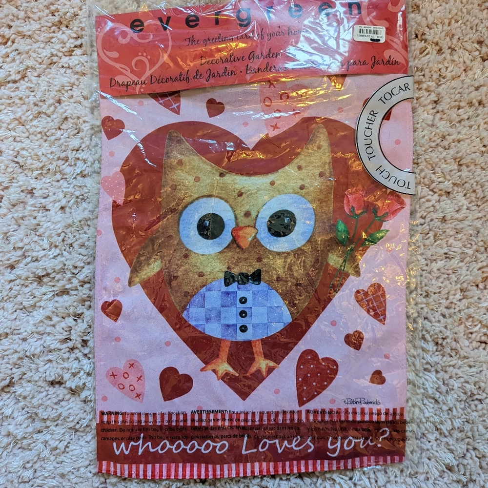 NWT Valentine's Day Garden Flag